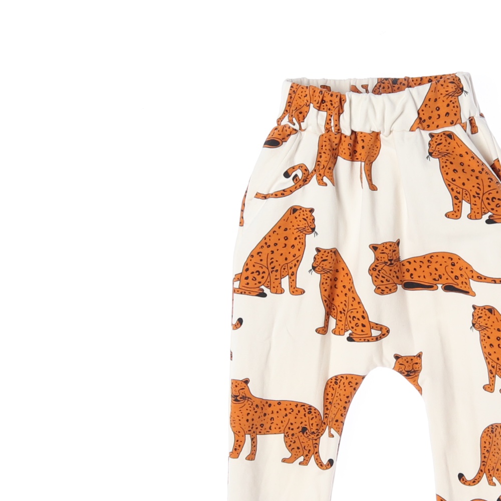 코너마켓 HUGO LOVES TIKI bottom 휴고러브스티키 105